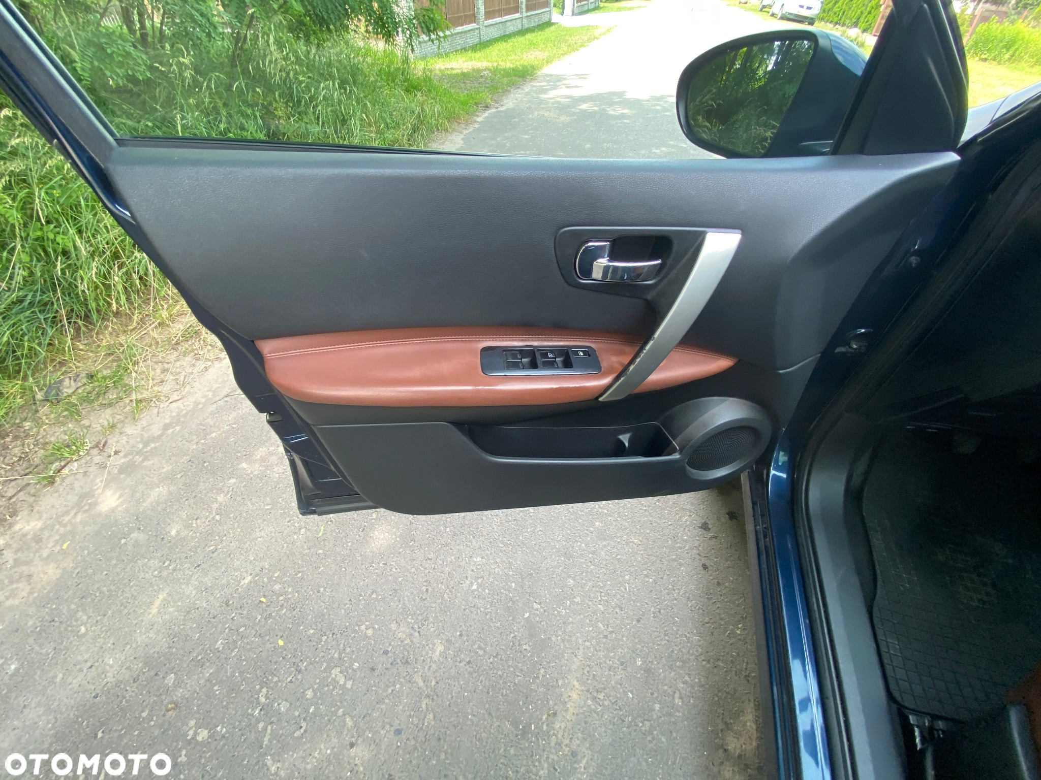Nissan Qashqai+2 - 12