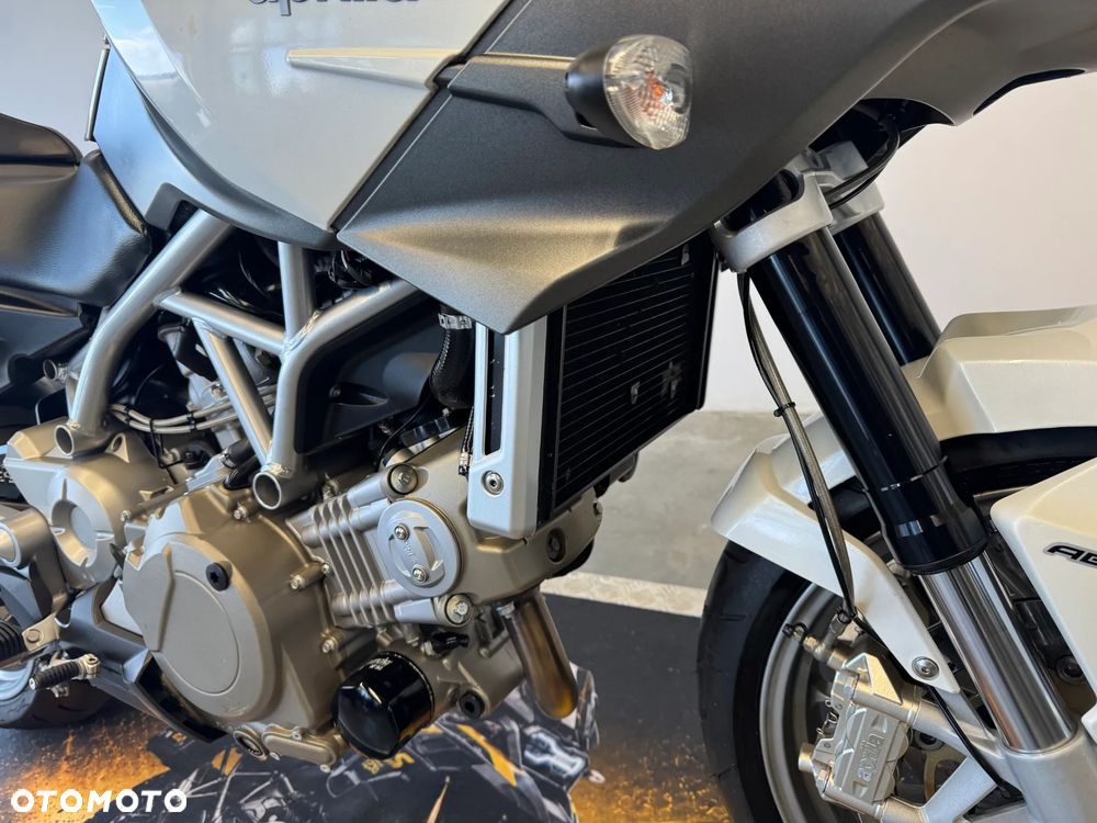 Aprilia Mana - 9