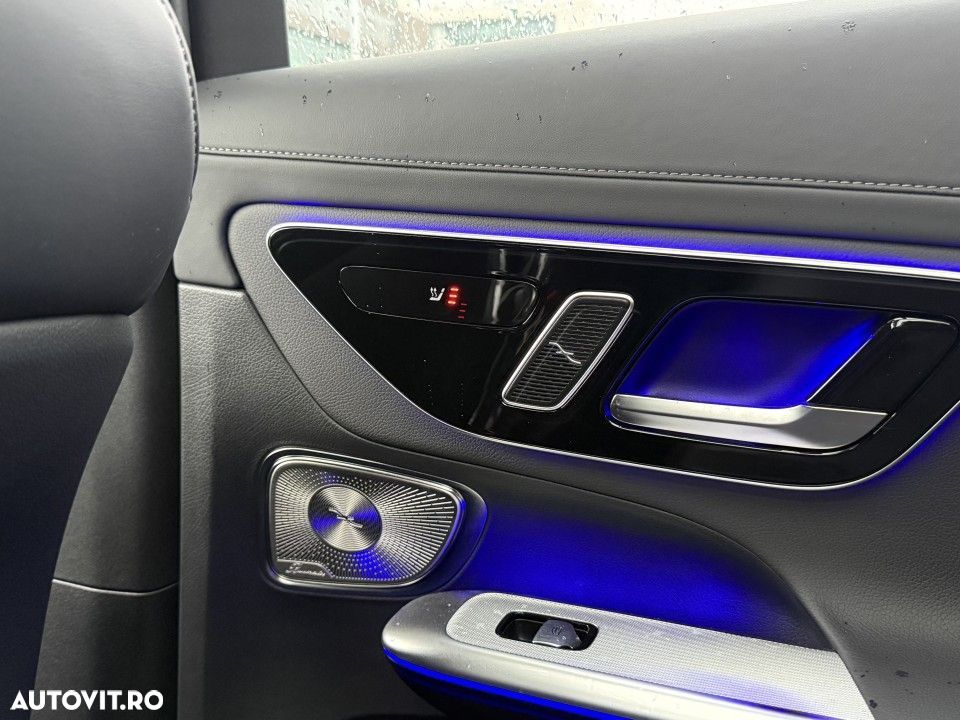 Mercedes-Benz GLC 300 d 4MATIC MHEV - 30