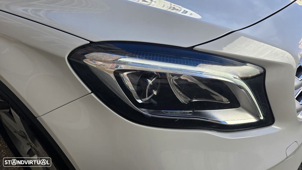 Mercedes-Benz GLA 220 d AMG Line - 25