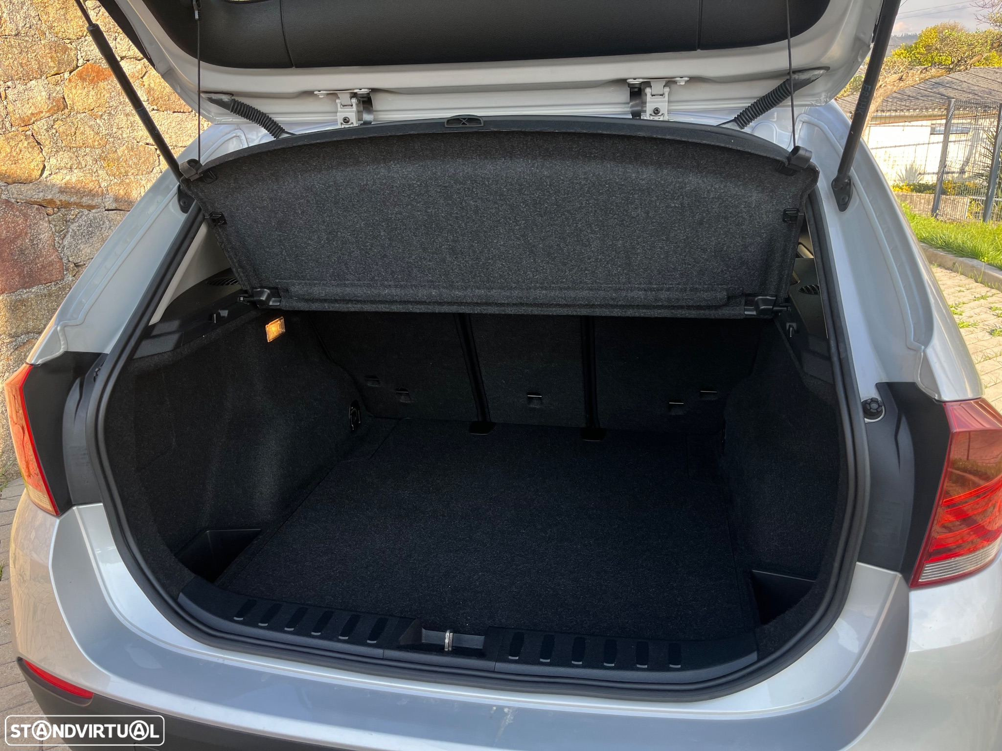 BMW X1 18 d sDrive - 30