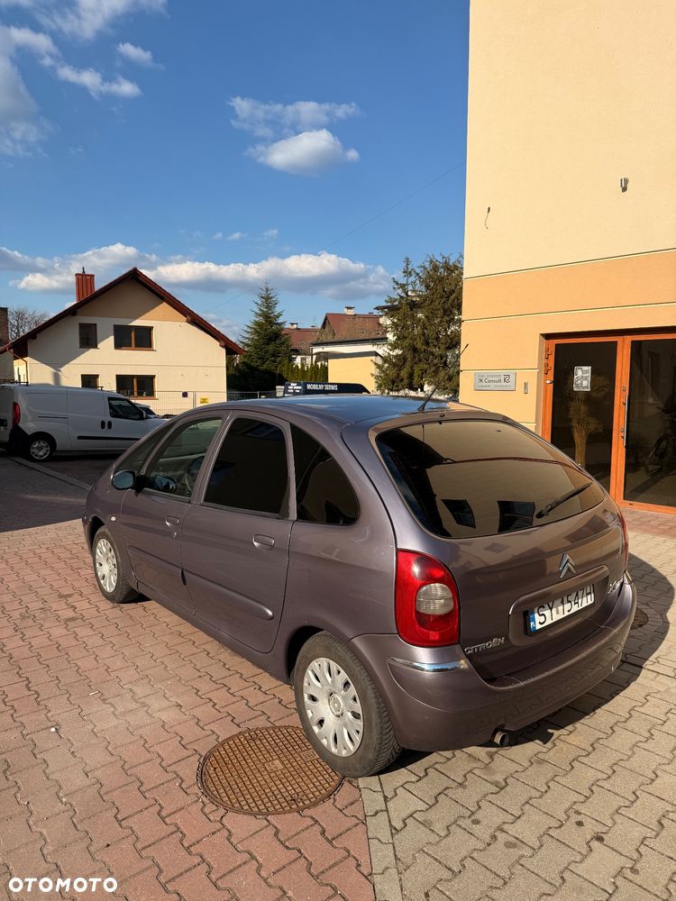 Citroën Xsara Picasso 1.8i 16V Exclusive - 4