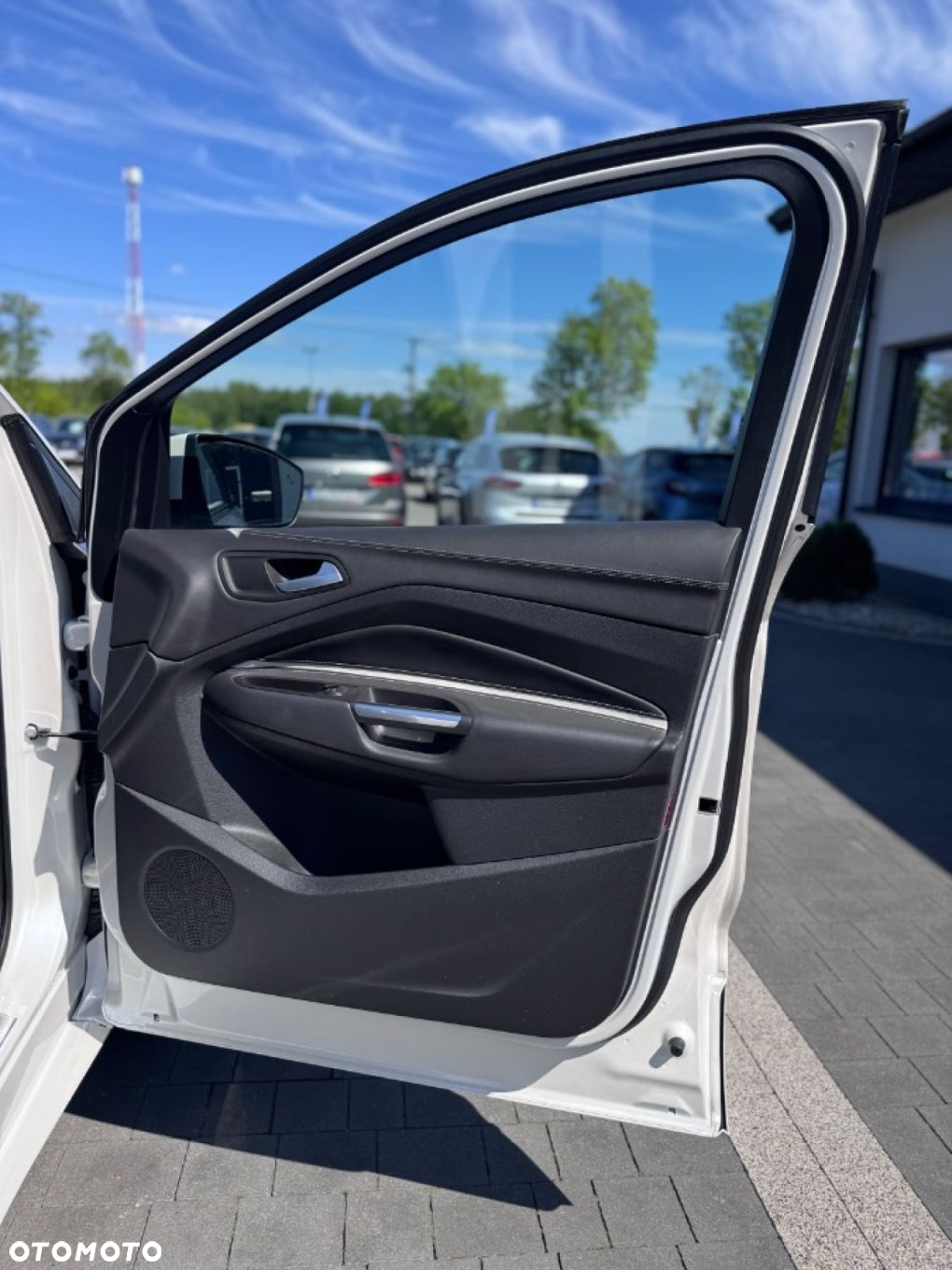Ford Kuga - 31