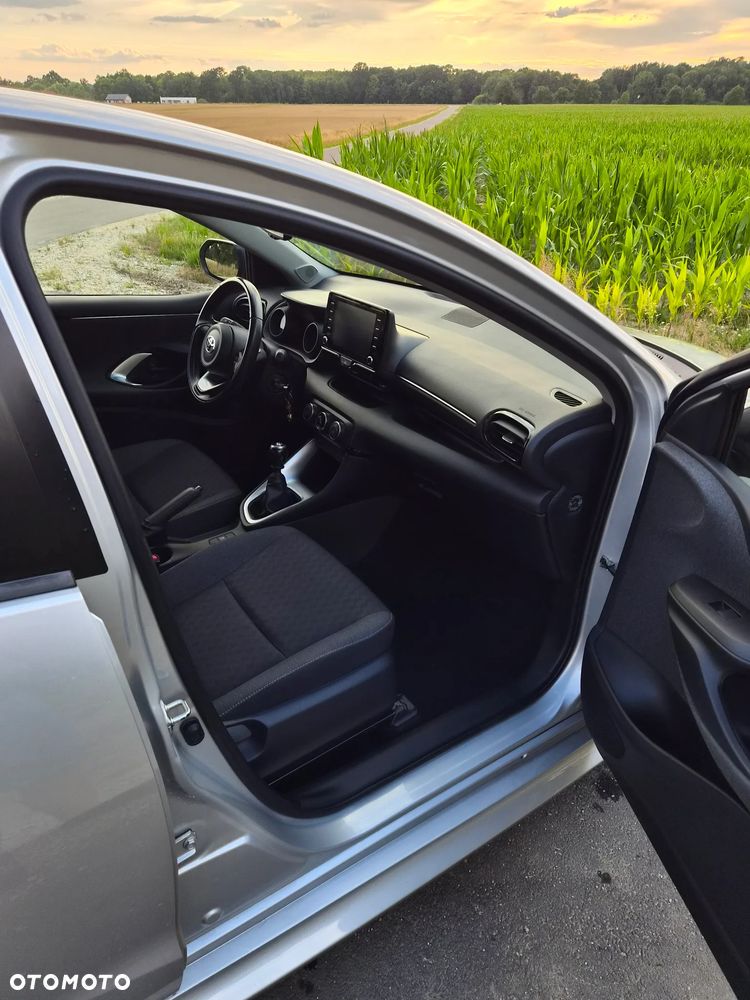Toyota Yaris 1.5 Comfort - 17