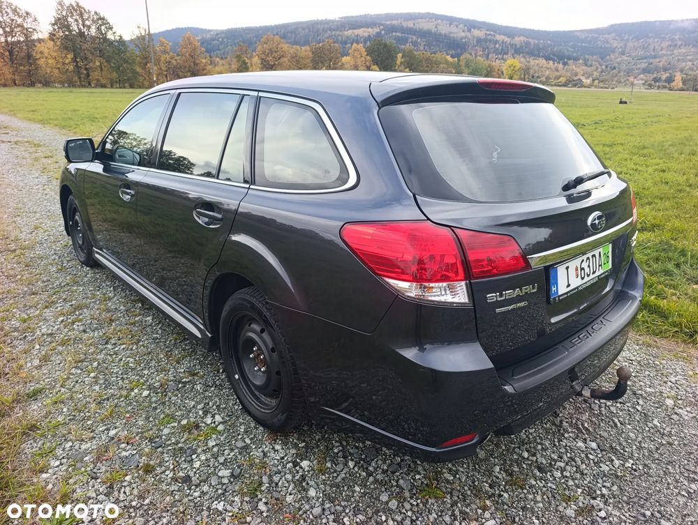 Subaru Legacy 2.0D Comfort - 8