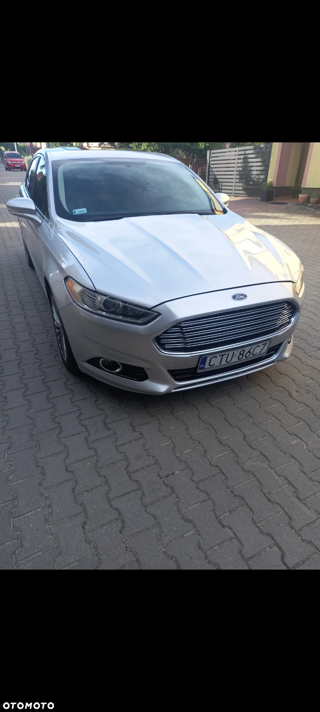 Ford Fusion 2.0 EcoBoost Titanium - 11