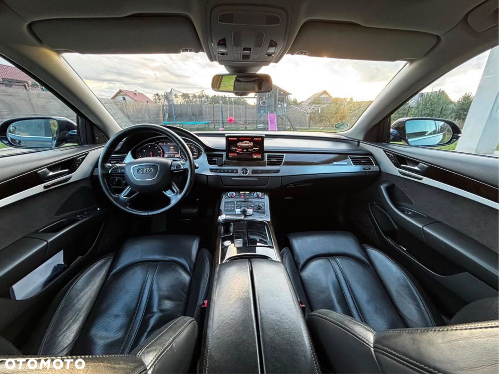 Audi A8 - 5