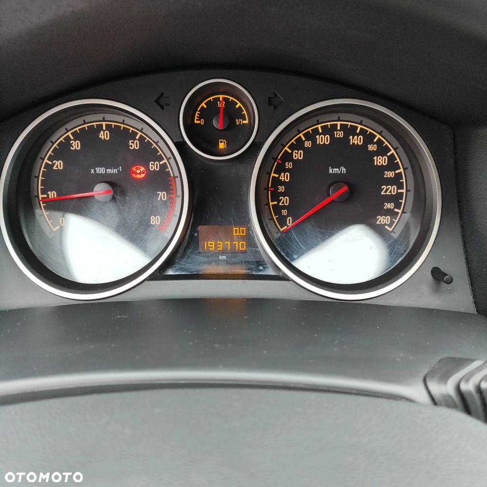 Opel Astra - 13