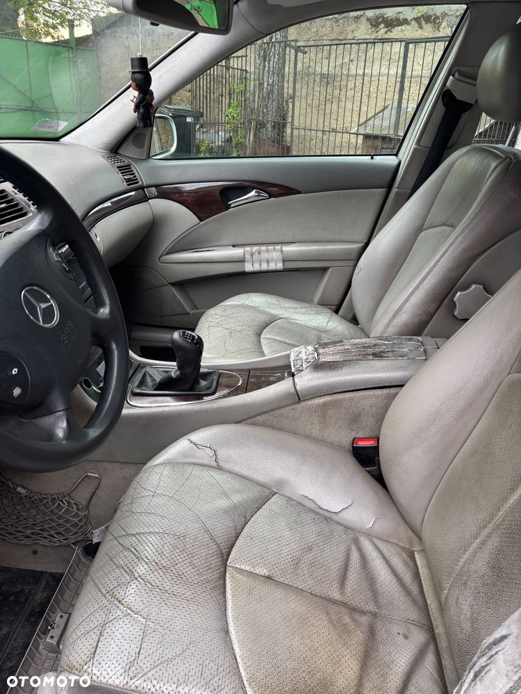 Mercedes-Benz Klasa E 200 CDI Classic DPF - 14