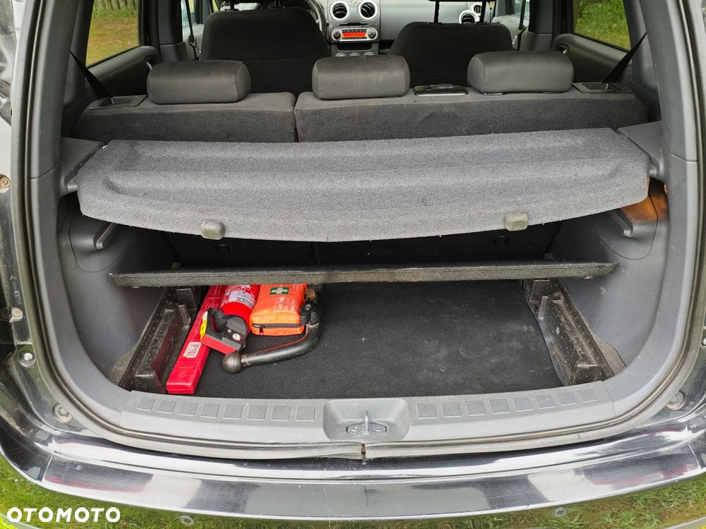 Mitsubishi Colt - 6