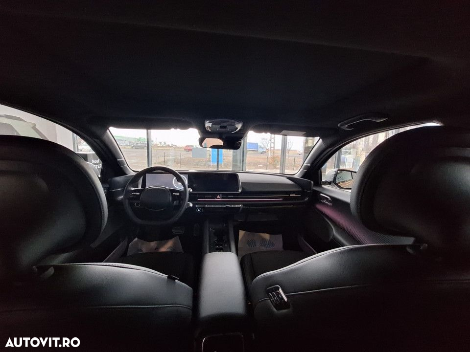 Hyundai IONIQ - 6