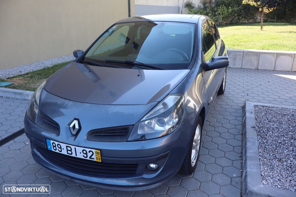 Renault Clio 1.2 16V Pack - 2