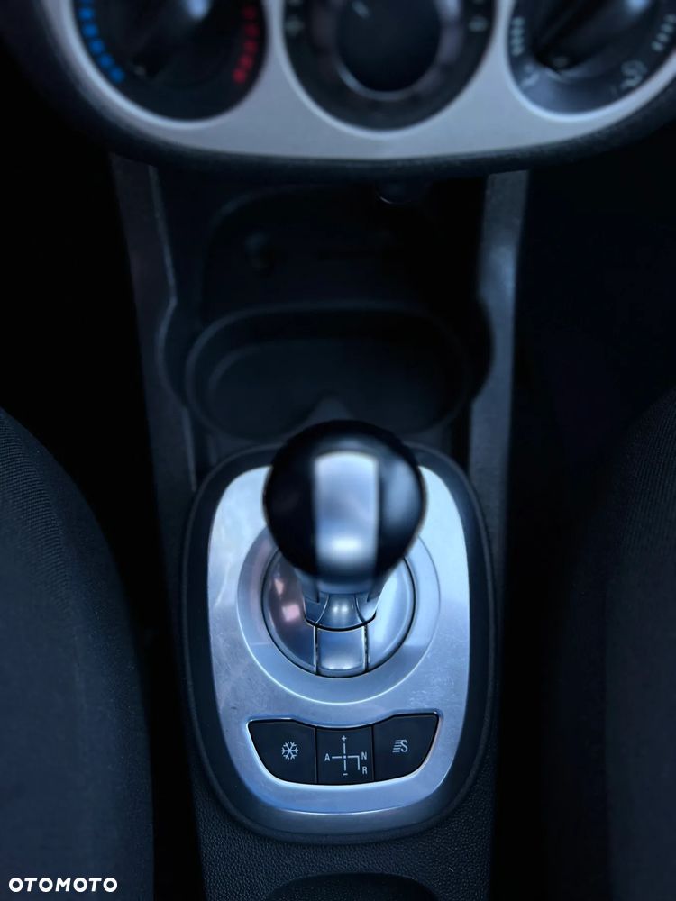 Opel Corsa - 29