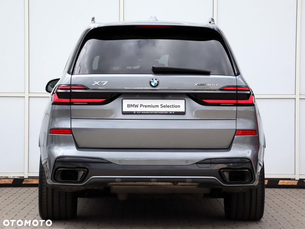 BMW X7 - 12