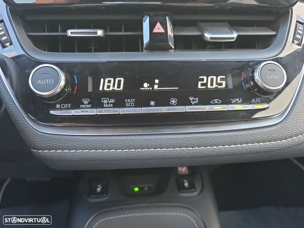 Toyota Corolla Touring Sports 1.8 Hybrid Comfort Plus - 19