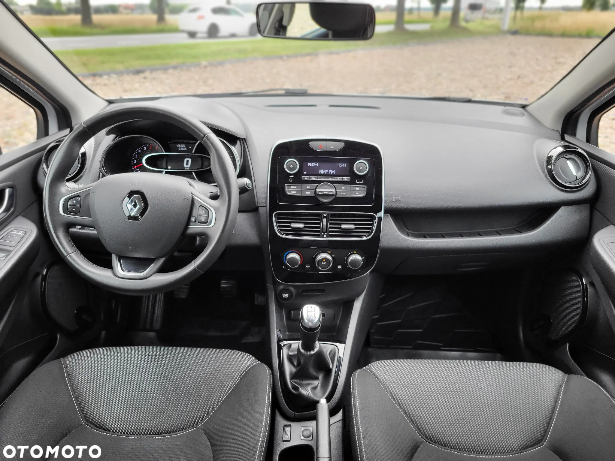 Renault Clio 0.9 Energy TCe Zen - 10