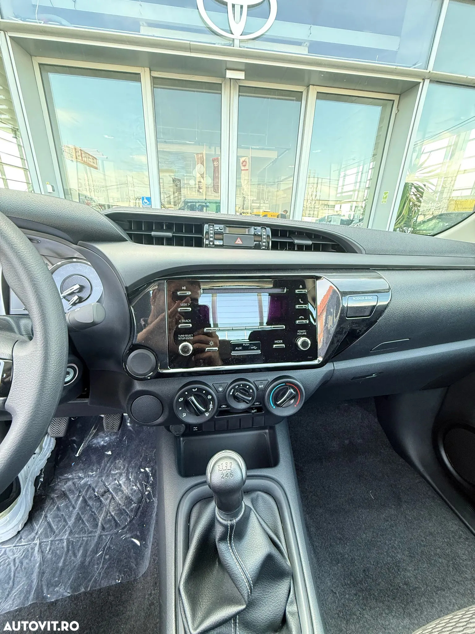 Toyota Hilux - 7