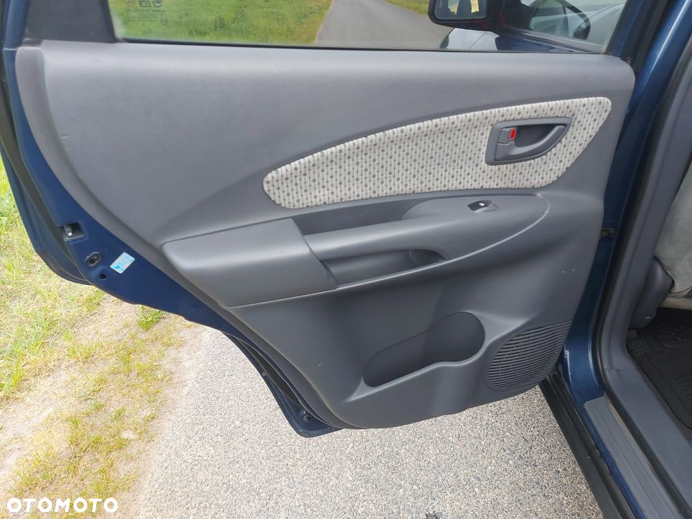 Hyundai Tucson 2.0 CRDi Active - 19