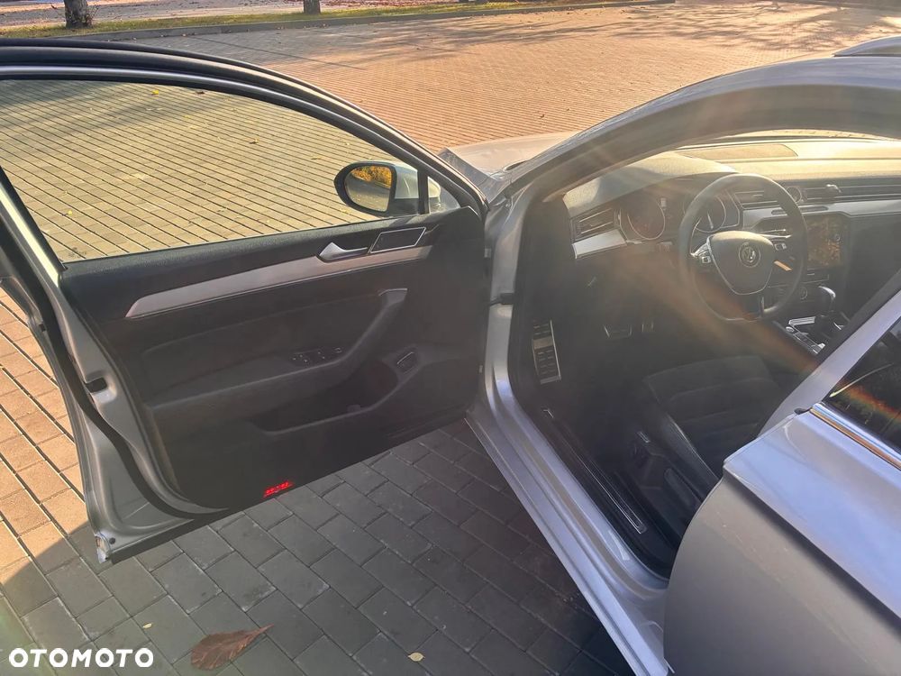 Volkswagen Passat 2.0 TDI BMT Highline DSG - 17