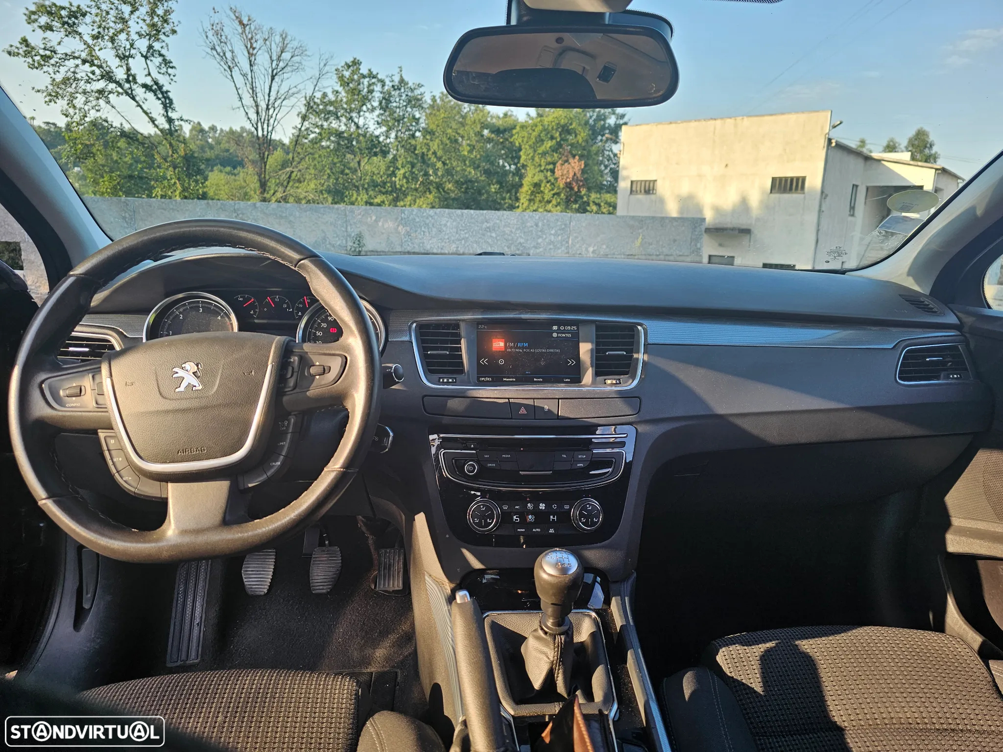 Peugeot 508 SW 1.6 BlueHDi Allure - 23