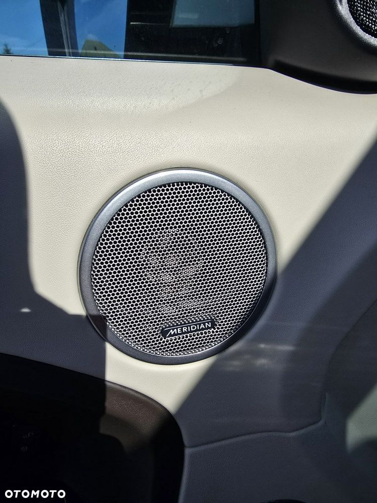 Land Rover Range Rover Evoque - 15