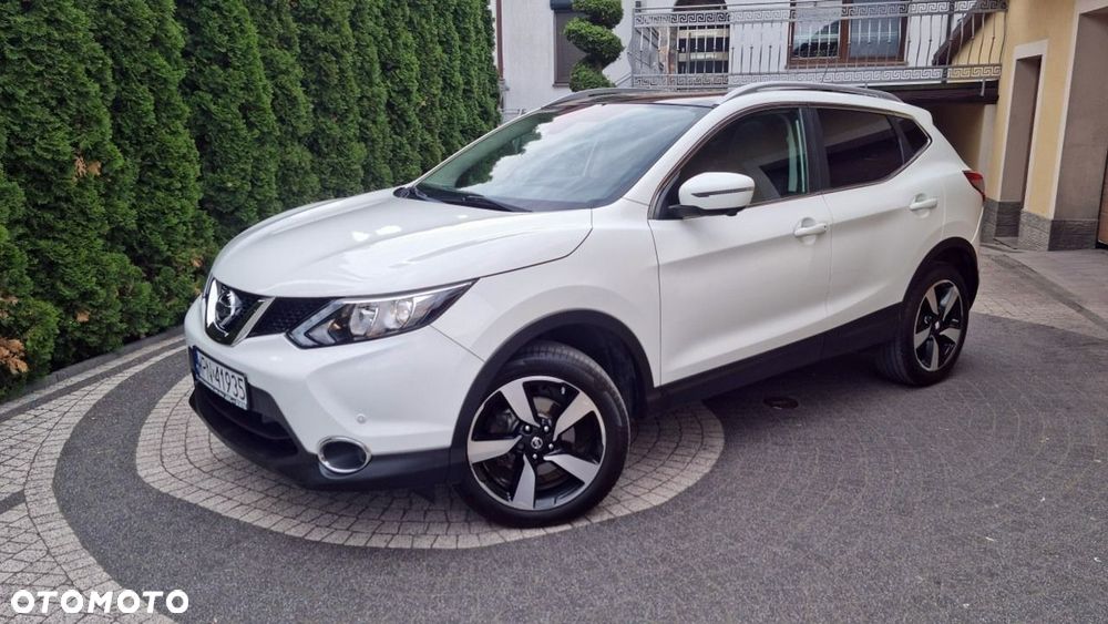 Nissan Qashqai - 2