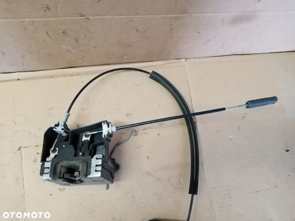 Zamek drzwi prawy przód klamka Opel Corsa C 24434883 - 3