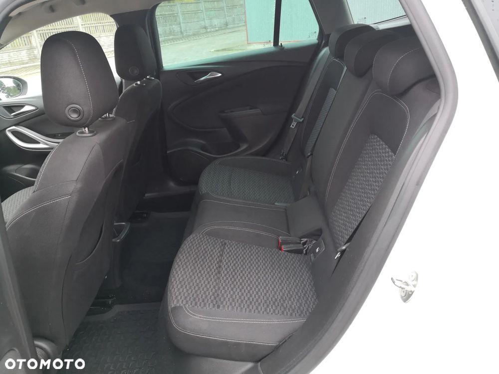 Opel Astra 1.6 D (CDTI) Sports Tourer Edition - 21