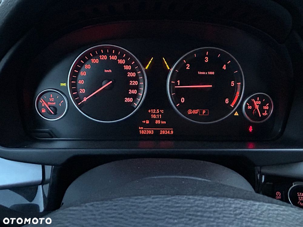 BMW X5 xDrive25d Sport-Aut - 11