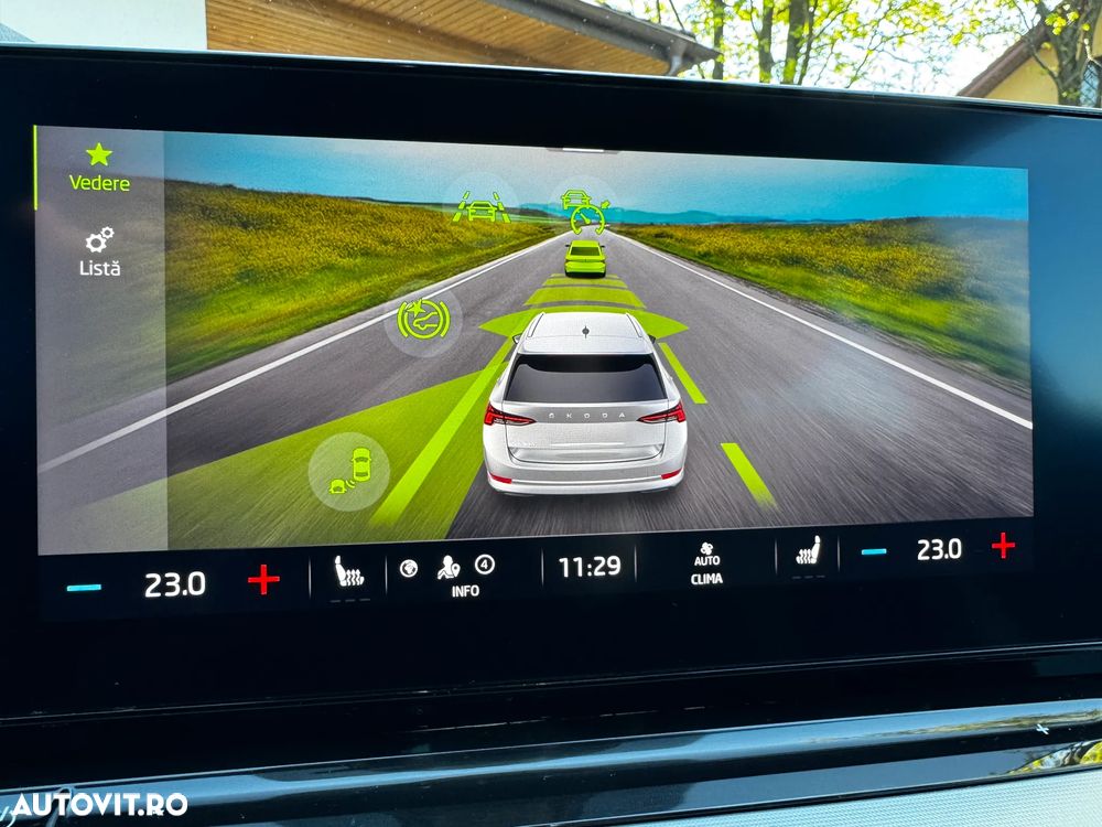 Skoda Octavia 2.0 TDI STYLE DSG - 17