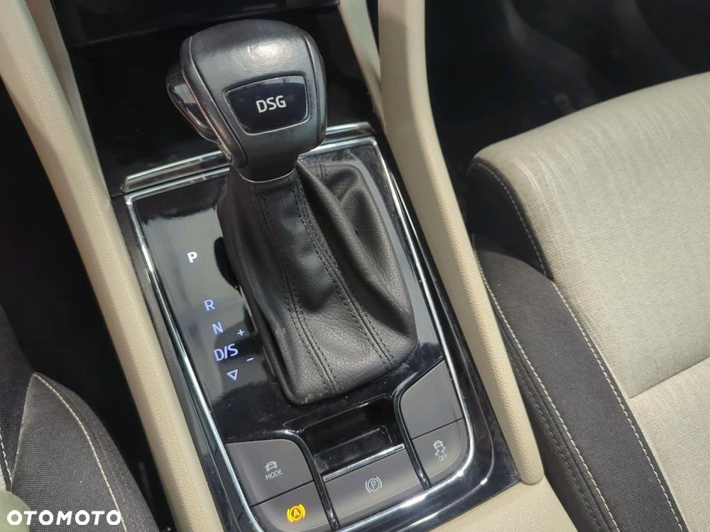 Skoda Karoq 1.5 TSI ACT Style DSG - 16