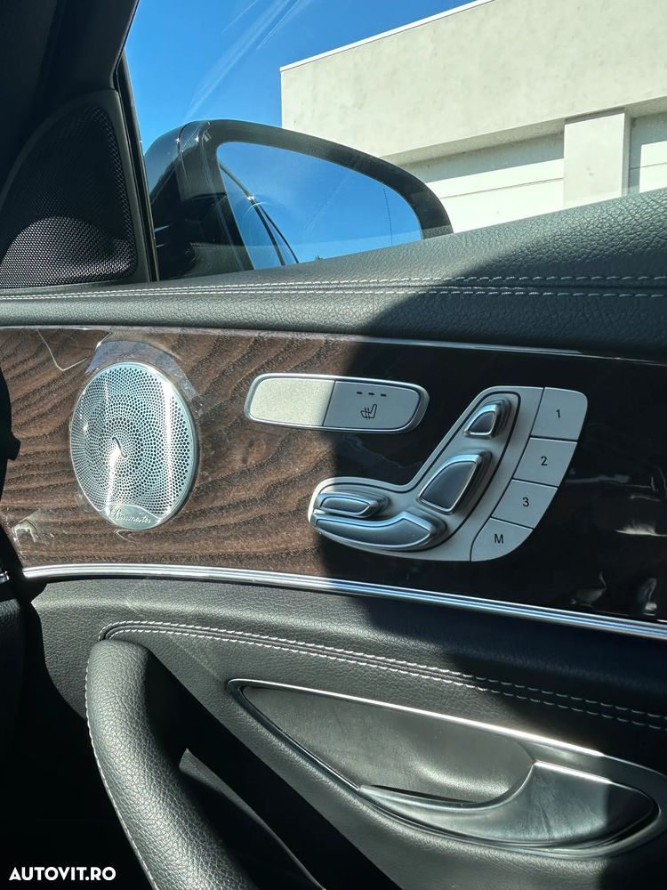 Mercedes-Benz E 300 4MATIC 9G-TRONIC AMG Line - 22