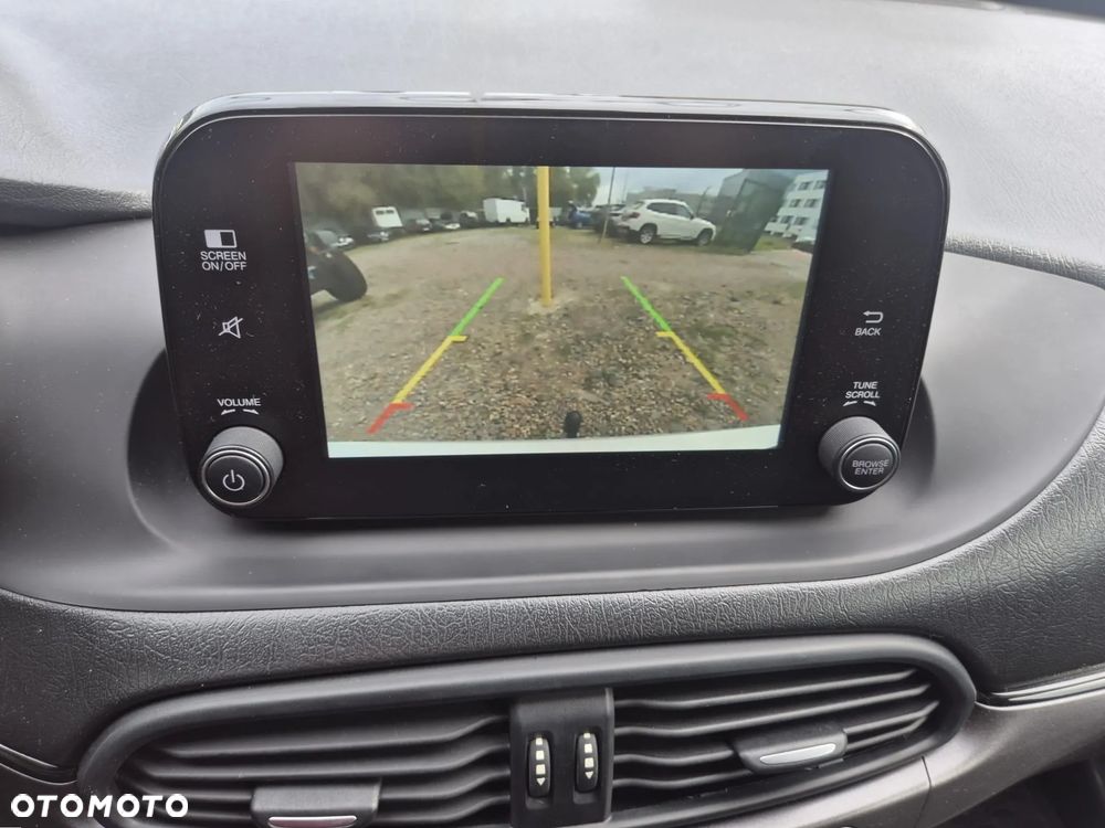 Fiat Tipo 1.4 T-Jet 16v Lounge - 17