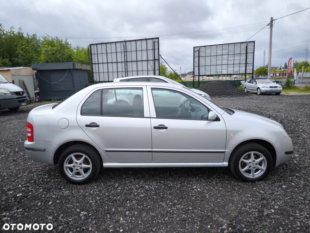 Skoda Fabia 1.4 16V Comfort - 11
