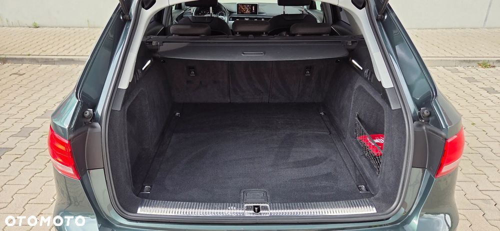 Audi A4 Avant 35 TDI S tronic design - 10