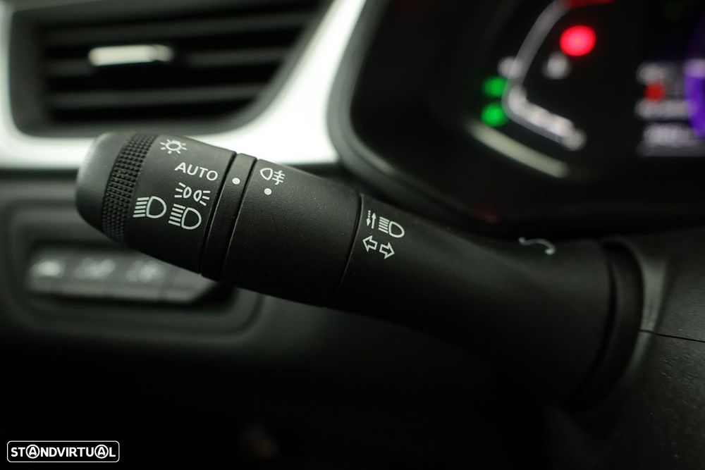 Renault Captur 1.0 TCe Techno Bi-Fuel - 16