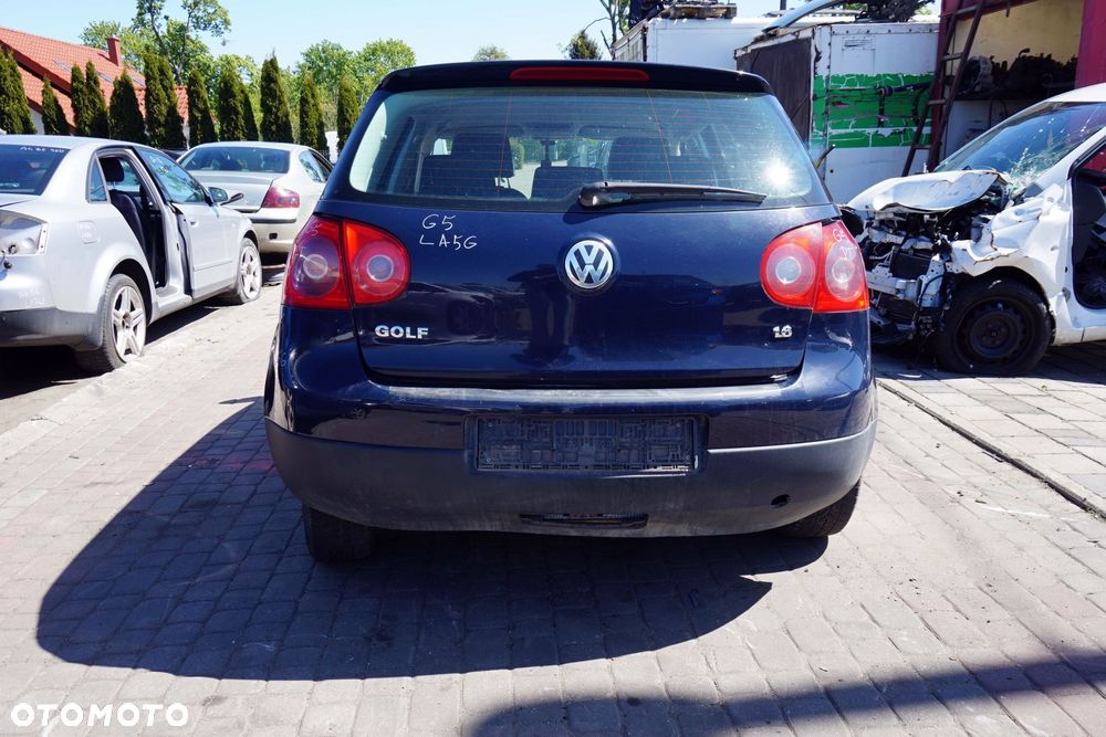 VOLKSWAGEN GOLF V 5D HB 2005 LA5G 1.6 8V BGU 102KM FVH SREBRNY na części - 4