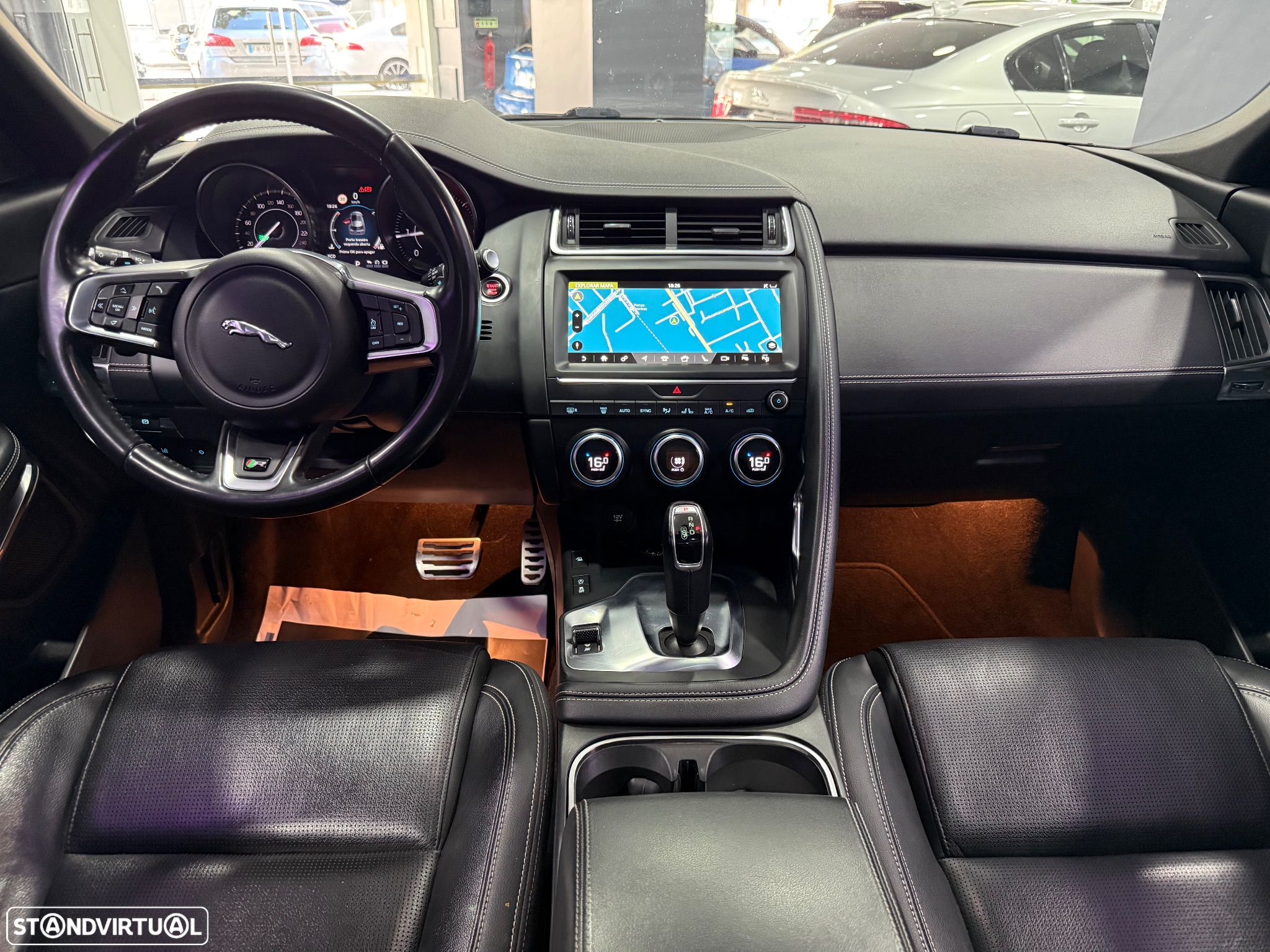 Jaguar E-Pace 2.0 i4D R-Dynamic S AWD Aut. - 27