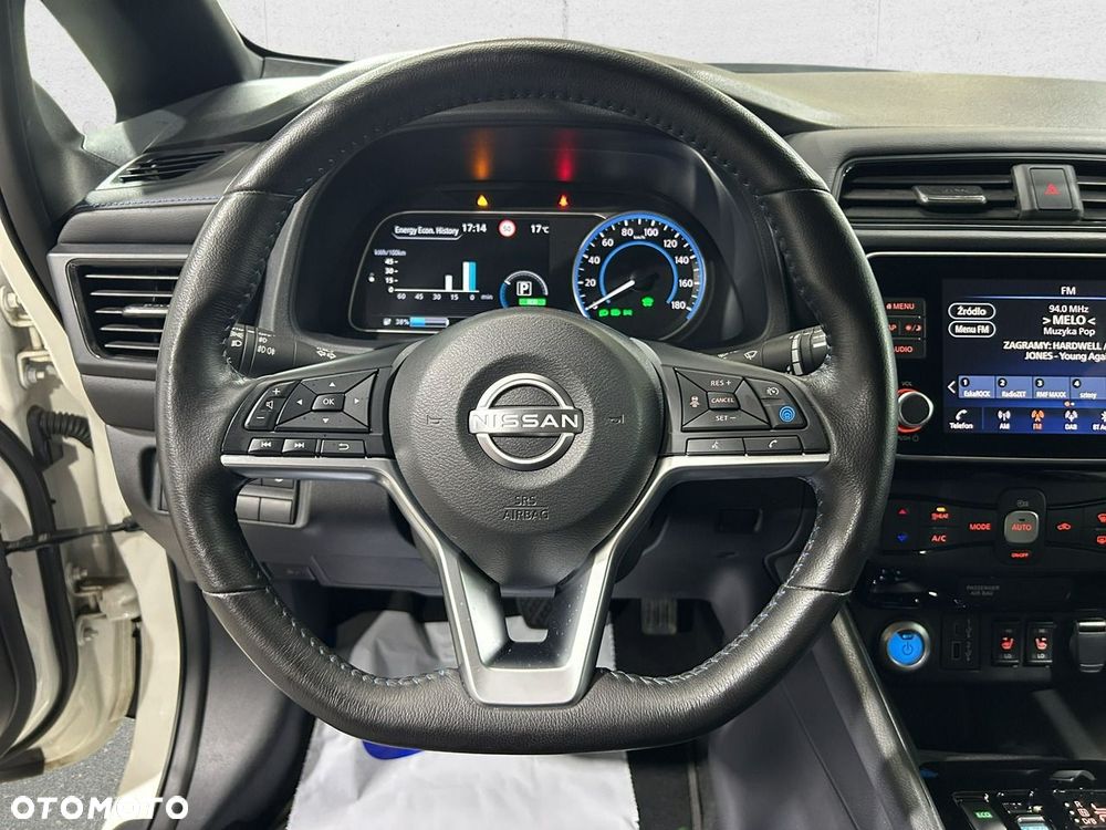 Nissan Leaf - 16