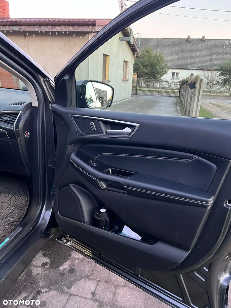 Ford Edge 2.0 TDCi Bi-Turbo 4x4 Titanium - 12