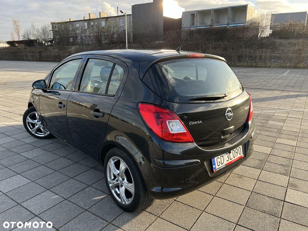 Opel Corsa - 4