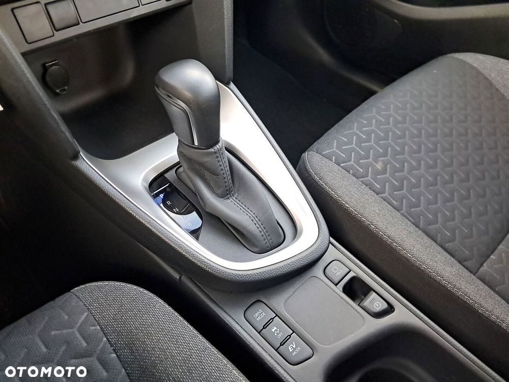 Toyota Yaris Cross Hybrid 1.5 Comfort - 26