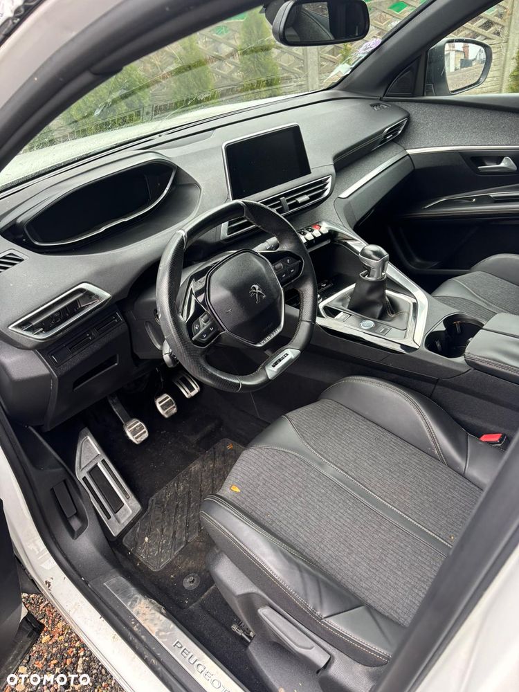 Peugeot 3008 PureTech 130 Stop & Start GPF Allure Pack - 10