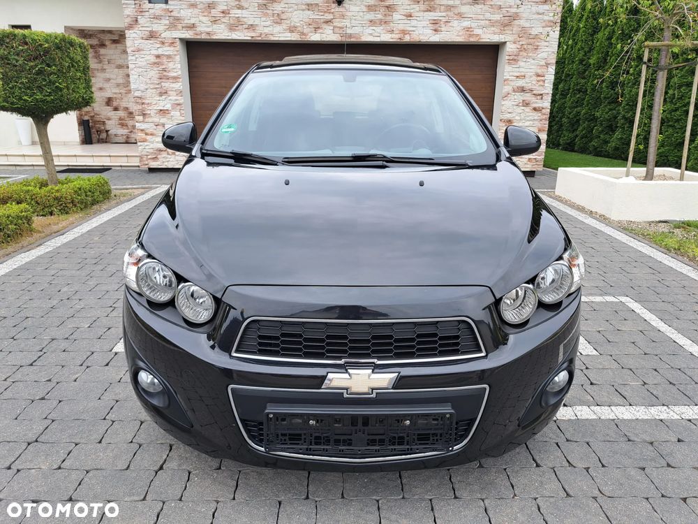 Chevrolet Aveo 1.6 LTZ - 2