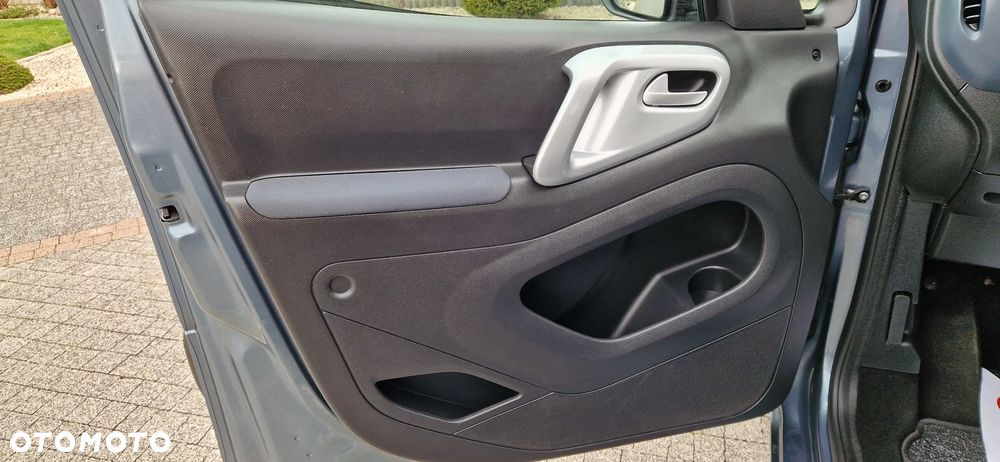 Peugeot Partner 120 VTi Active - 12