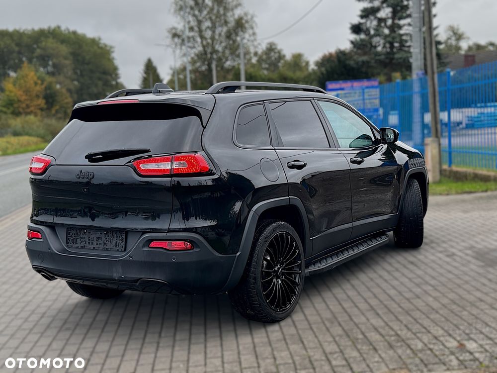 Jeep Cherokee - 6