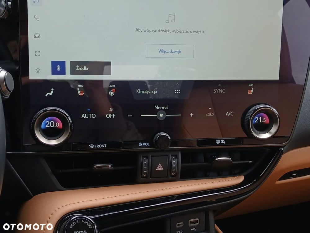 Lexus NX 350h Prestige AWD - 26