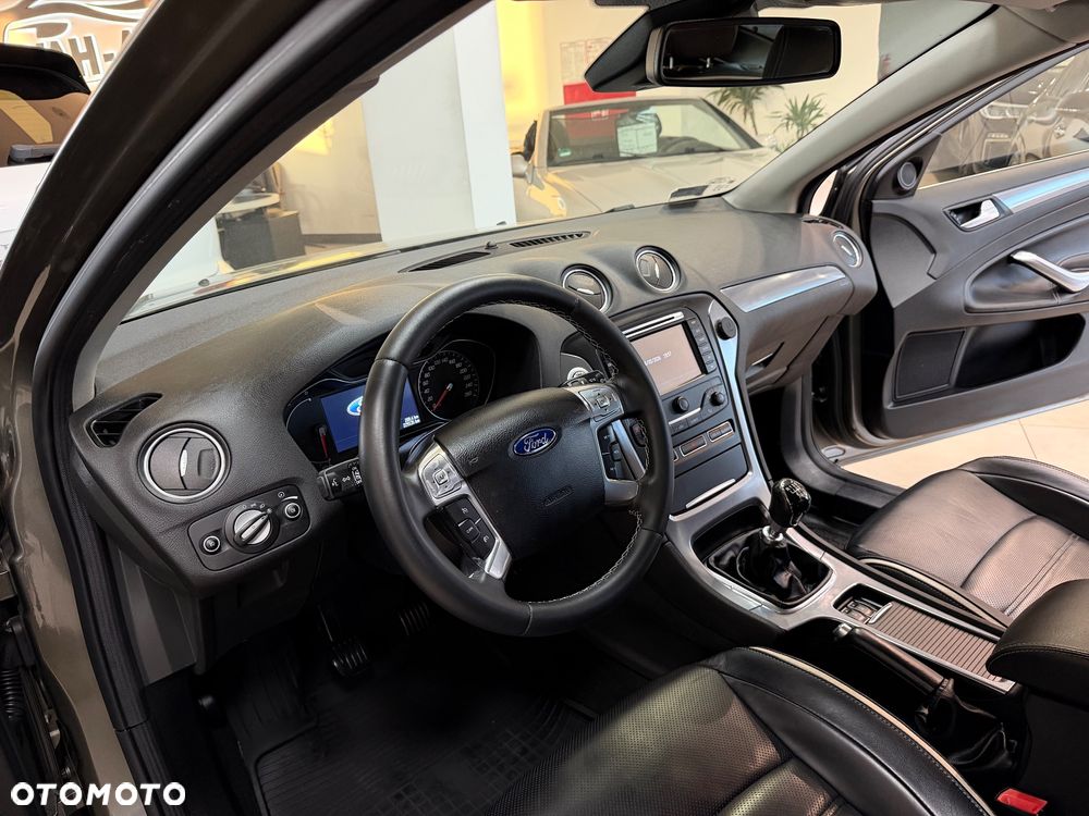 Ford Mondeo 2.0 TDCi Titanium LXS - 23