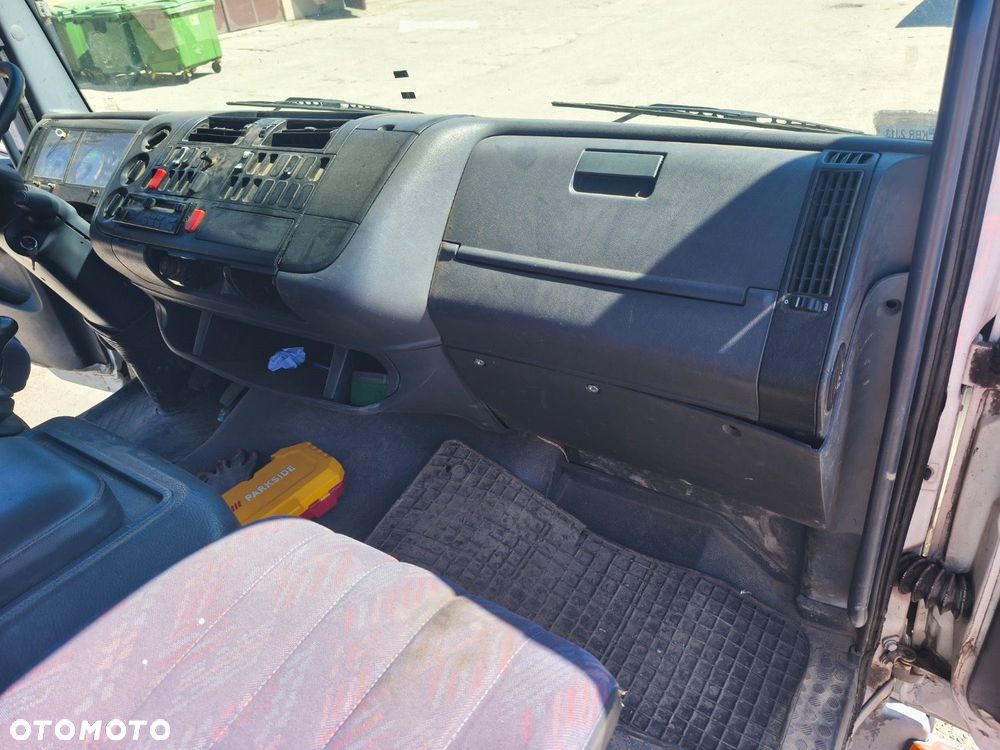 Mercedes-Benz Atego 1217 - 22