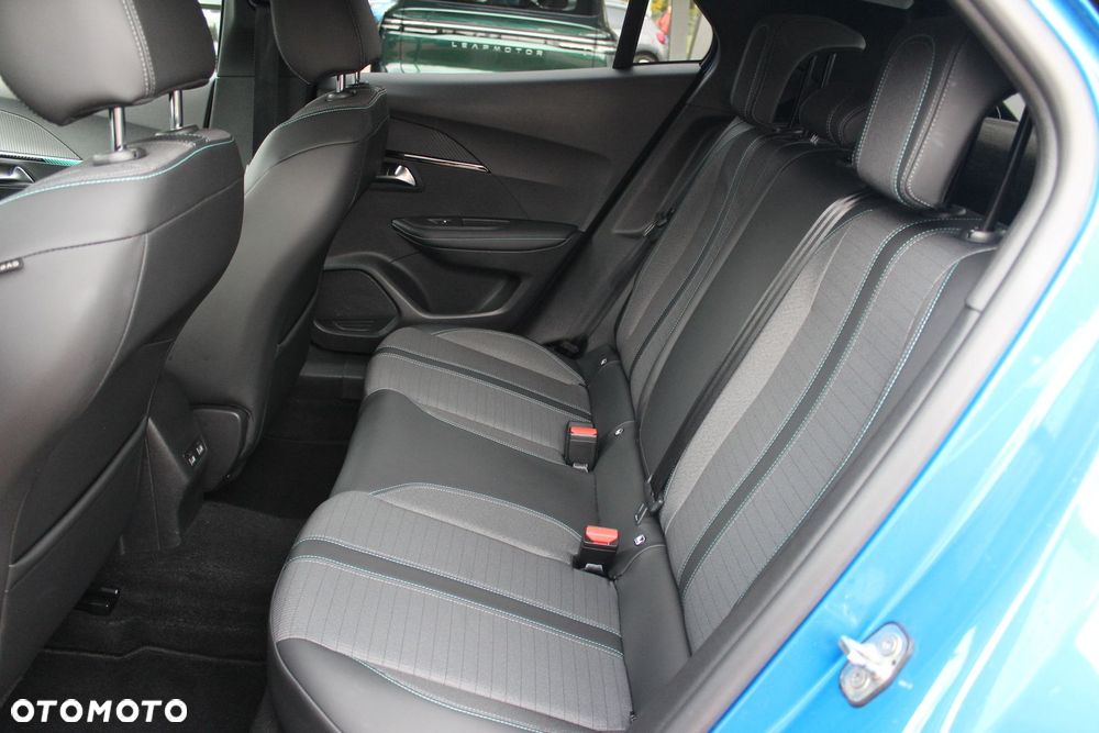 Peugeot 2008 - 18